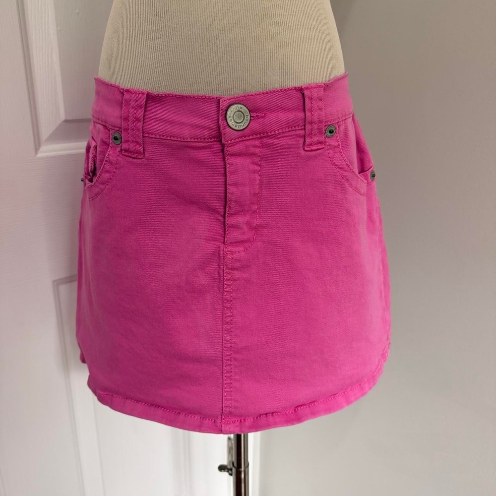 Y2K PINK NO BOUNDARIES MINI SKIRT